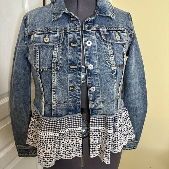 Pilcro and the letterpress Denim Jacket with eyelet trim  size small - Picture 4 of 13